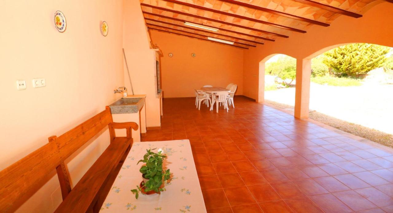 Can Cova Llombarts Exterior foto