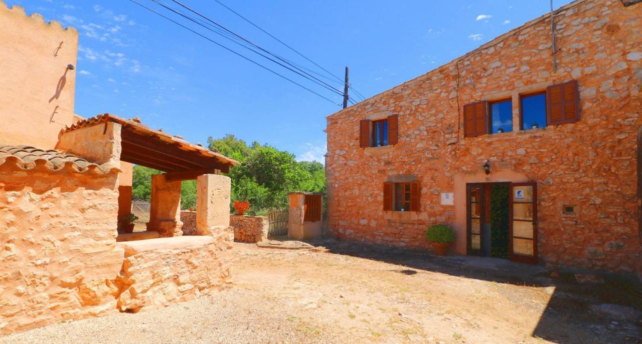 Can Cova Llombarts Exterior foto